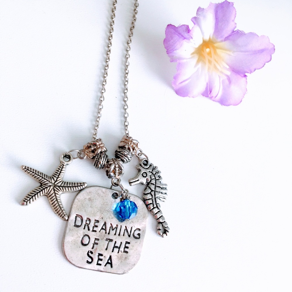 Dreaming of the Sea Seahorse Starfish Necklace